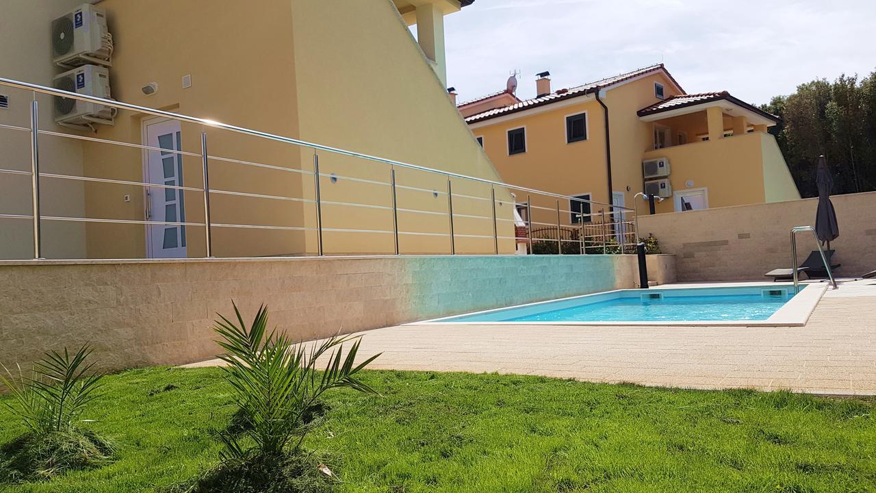Villas Simag Banjole Luaran gambar