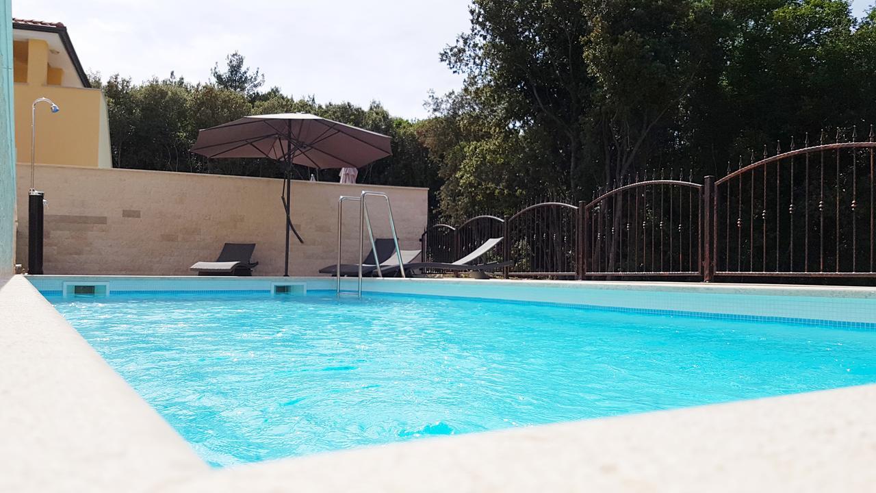 Villas Simag Banjole Luaran gambar