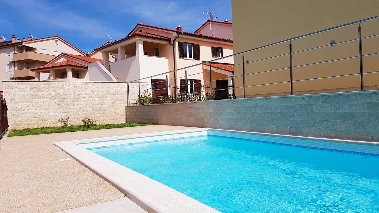 Villas Simag Banjole Luaran gambar