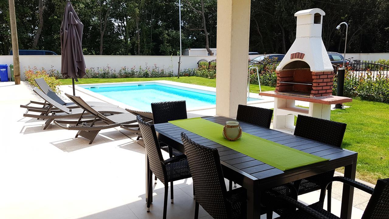 Villas Simag Banjole Luaran gambar