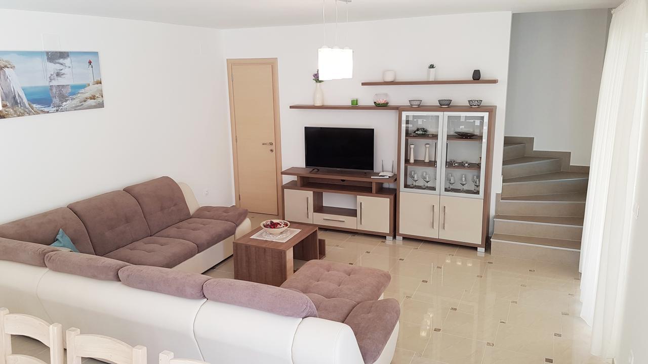 Villas Simag Banjole Luaran gambar